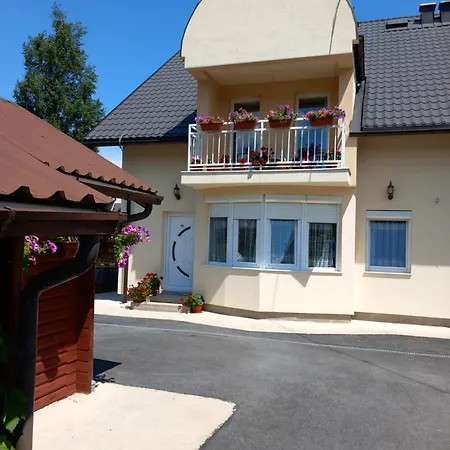 Cicovic Appartement Pale