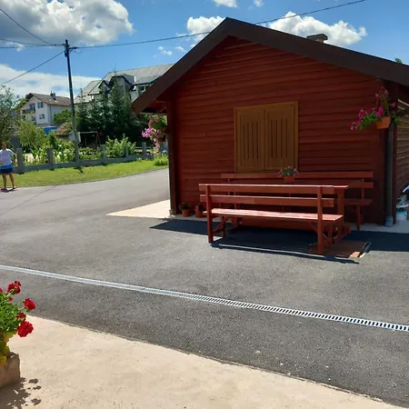 Apartament Cicović *