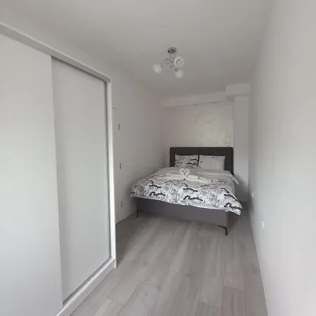 Cicovic Apartment Pale