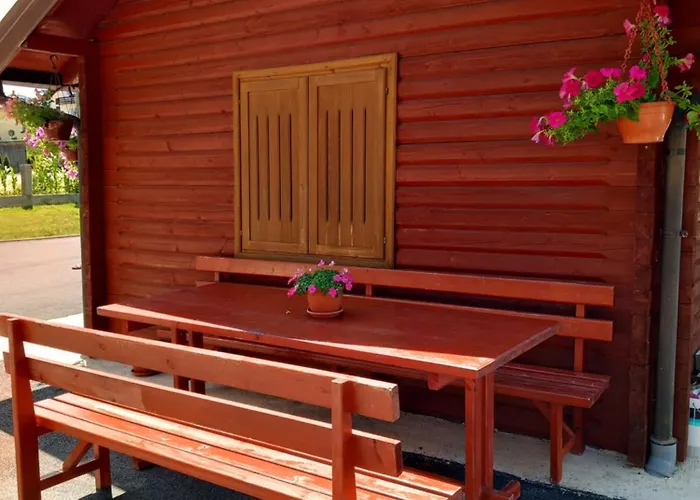 Cicovic Appartement Pale